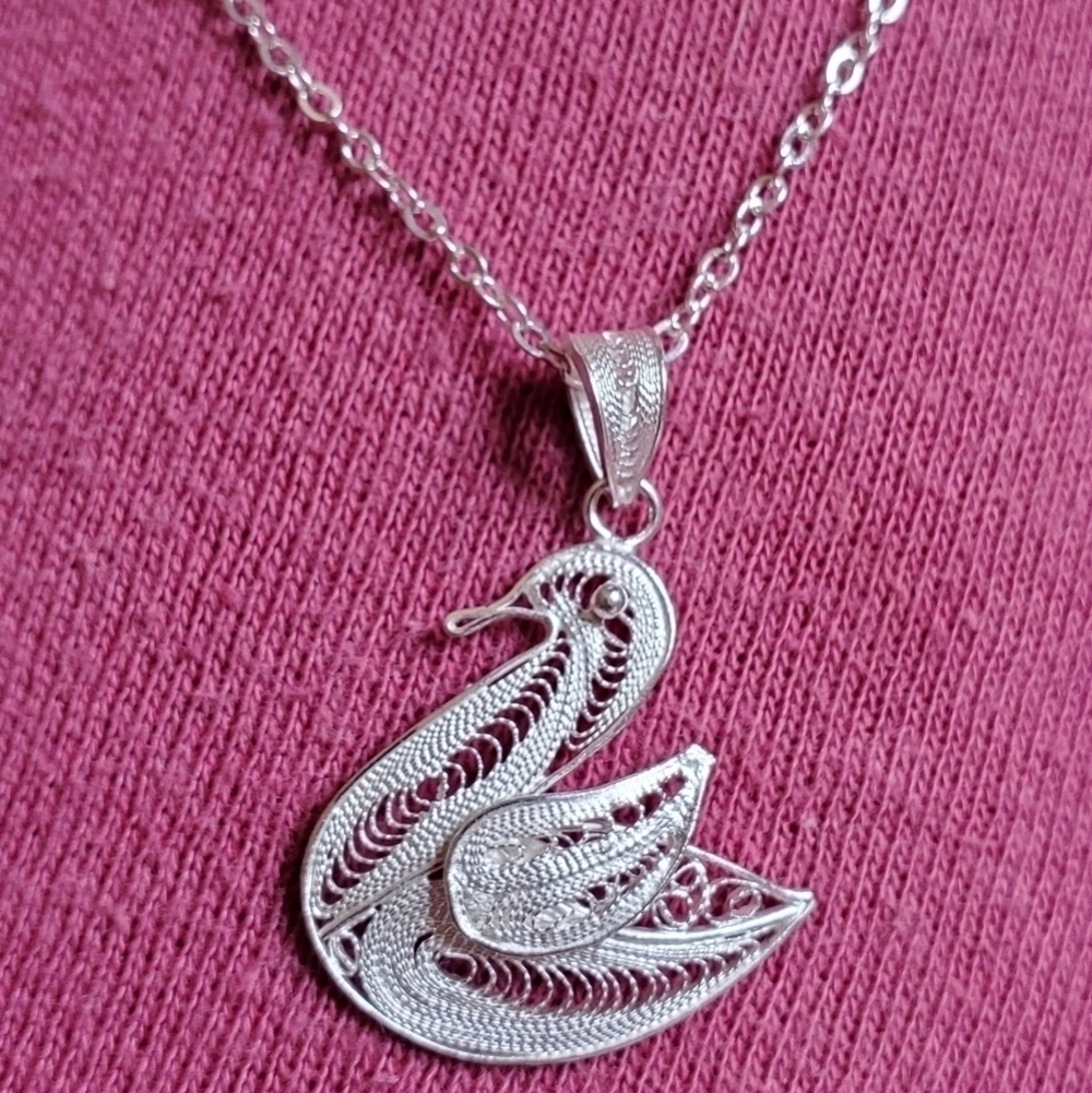 Sterling Silver Swan Pendant Necklace